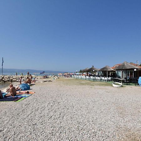 Apartment Vicko Omiš Екстериор снимка