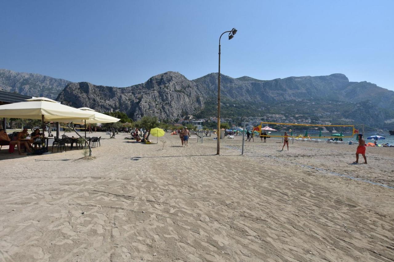 Apartment Vicko Omiš Екстериор снимка
